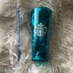 Starbucks iridescent green blue shimmery 24 fl Oz venti cup with straw no lid